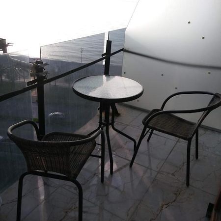 Apartment On The Back Sea Batumi Luaran gambar