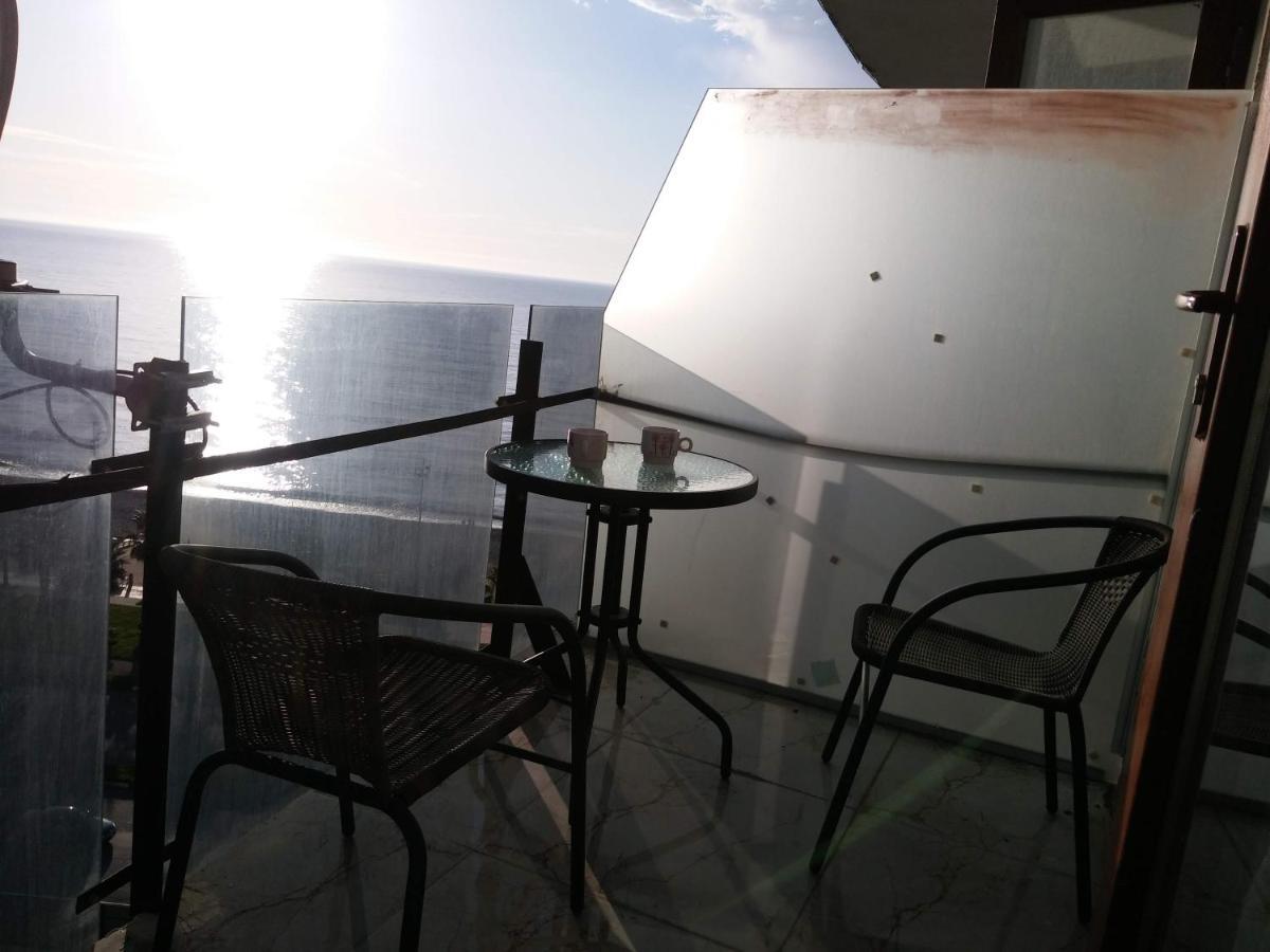 Apartment On The Back Sea Batumi Luaran gambar