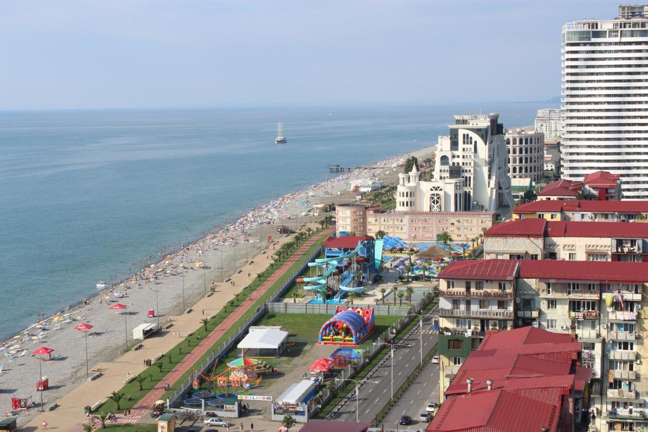 Apartment On The Back Sea Batumi Luaran gambar